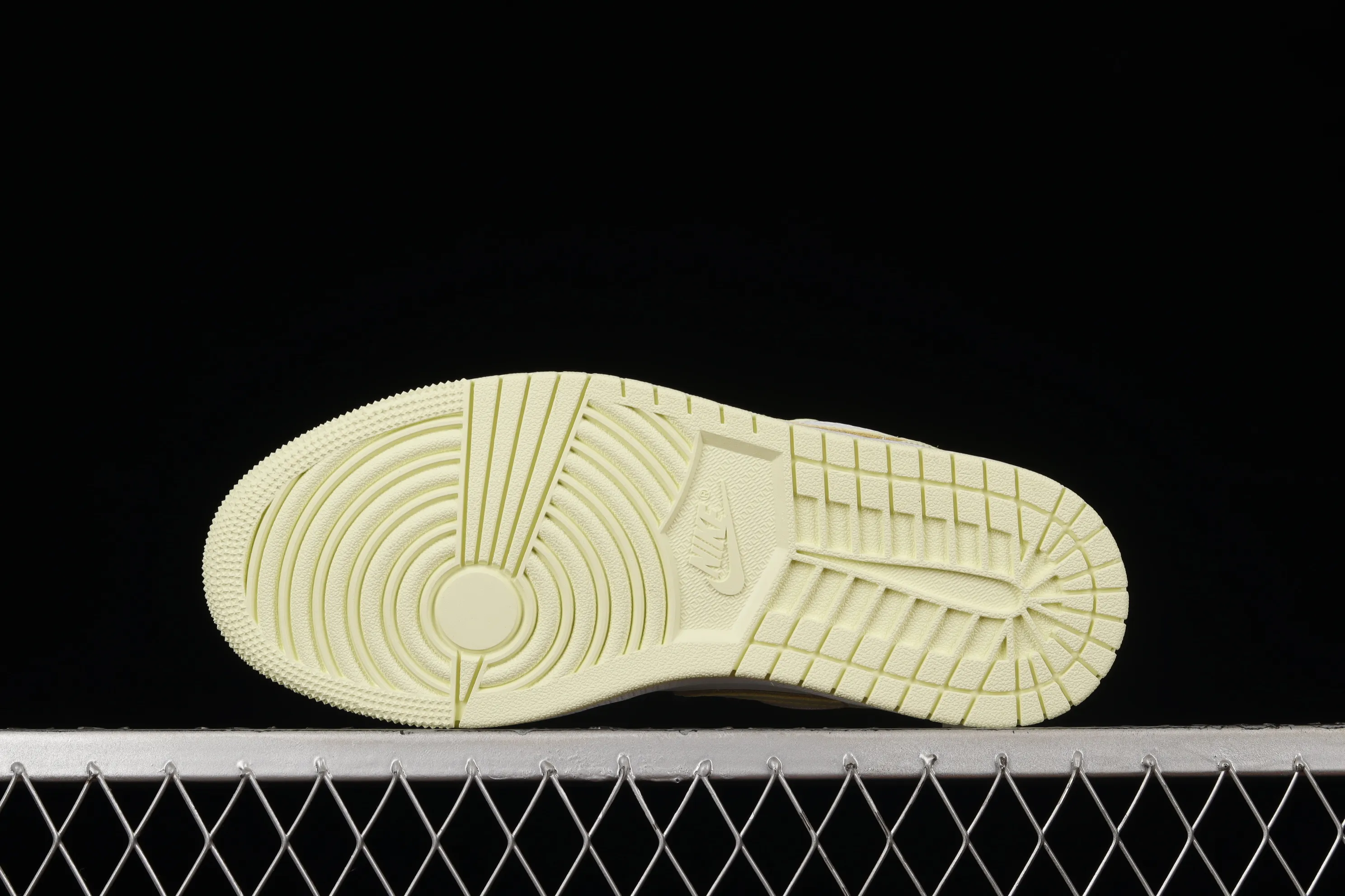 All categories Air Jordan Jordan series basketball shoes Air Jordan 1 Low Z version Air Jordan1 Low "Lemonade" AJ1 Joe 1 Lemon Tea DC0774-007